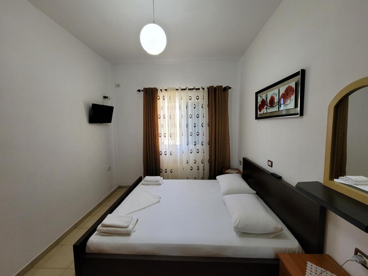 Apartments Vela Ксаміл Екстер'єр фото