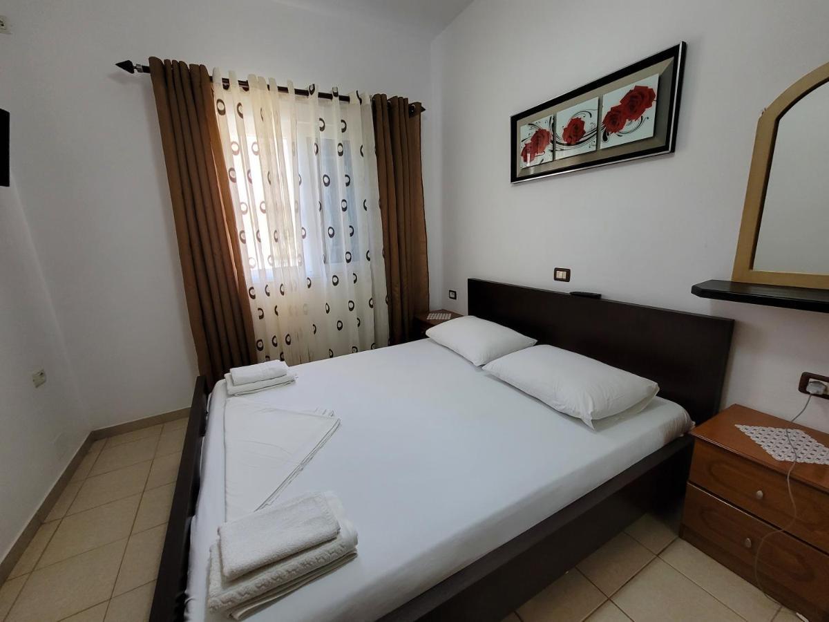 Apartments Vela Ксаміл Екстер'єр фото